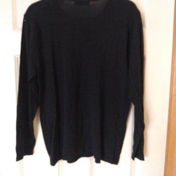 Lord & Taylor; Black pullover 100% silk sweater. Size large. - Picture 3 of 3